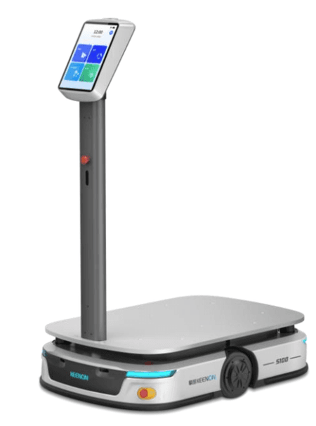 Keenon S100 Delivery Robot with flat platform and touchscreen interface, optimized for fast and autonomous heavy-load transport in industrial environments.